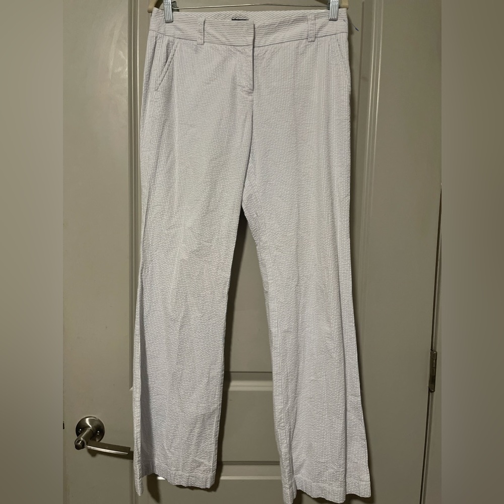 Jcrew city fit Size 4 Seer Sucker pants blue and White L 31